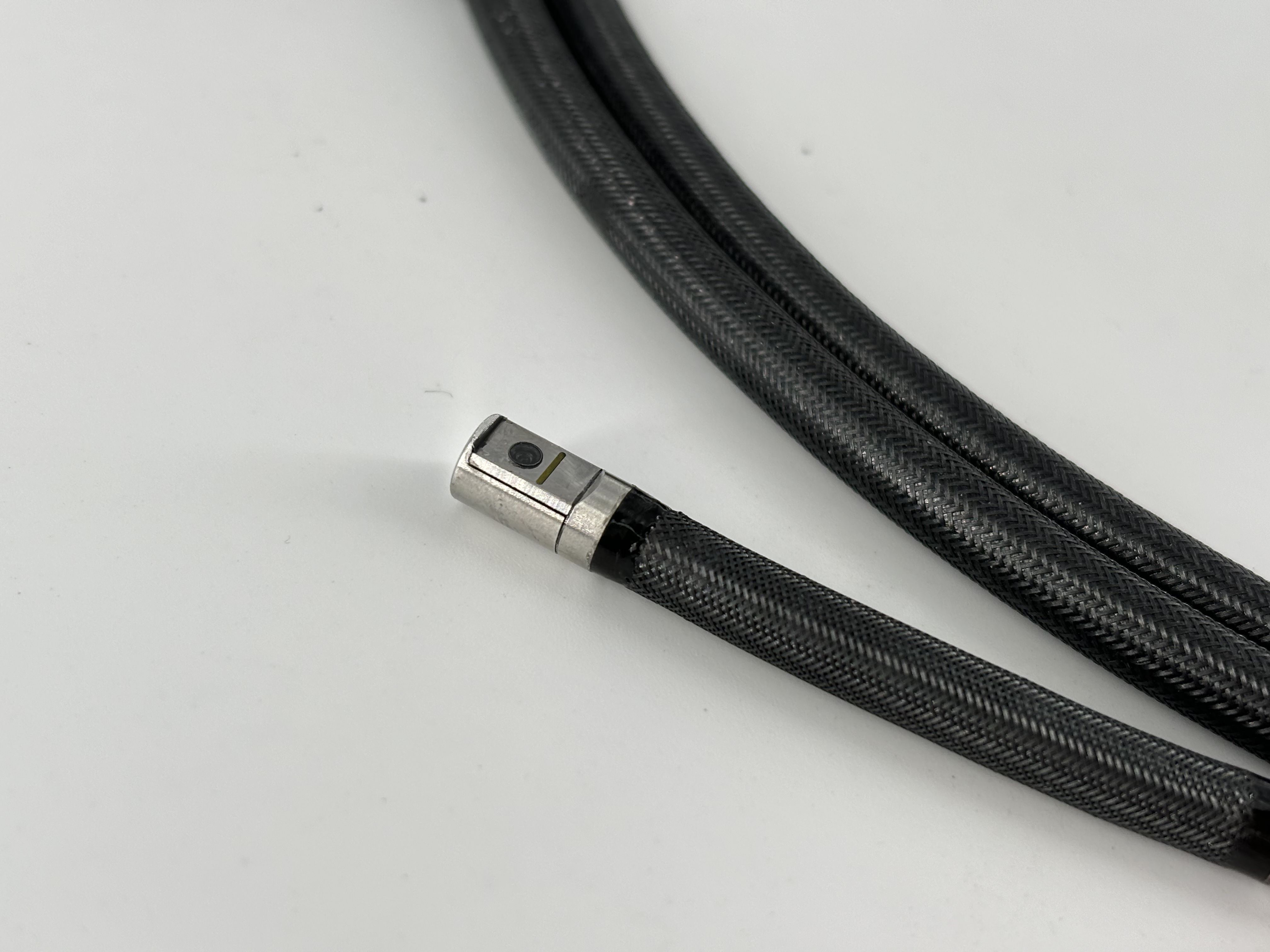 直侧一体双镜头管线设计：为工业检测注入多重优势动能